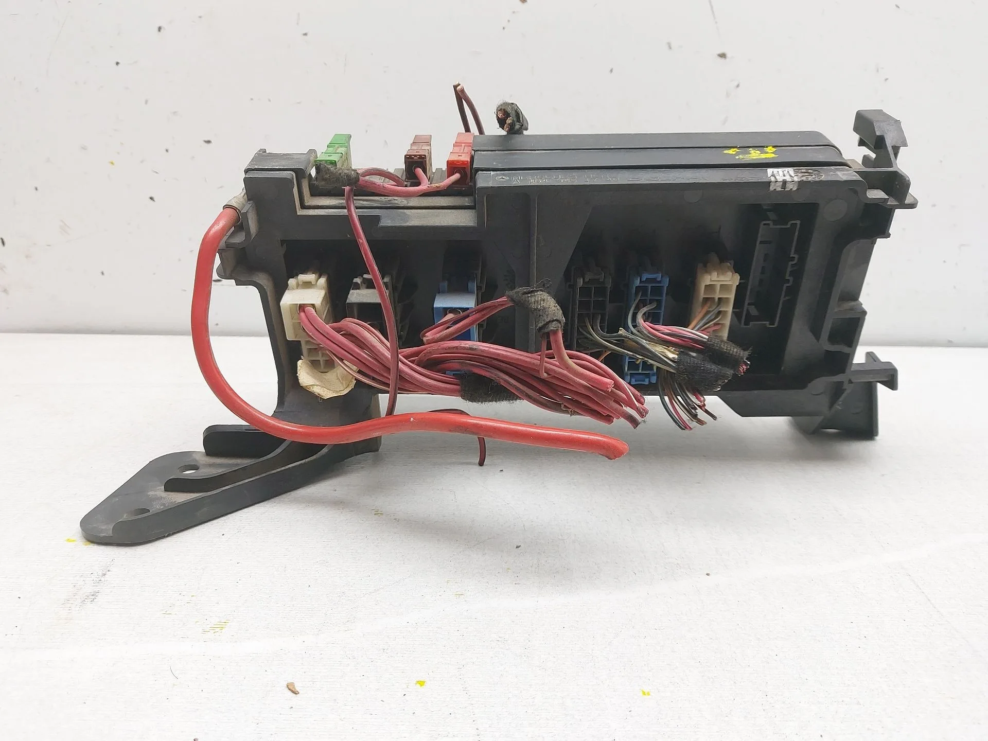 Caja Reles / Fusibles para Mercedes-Benz Clase M (W164)