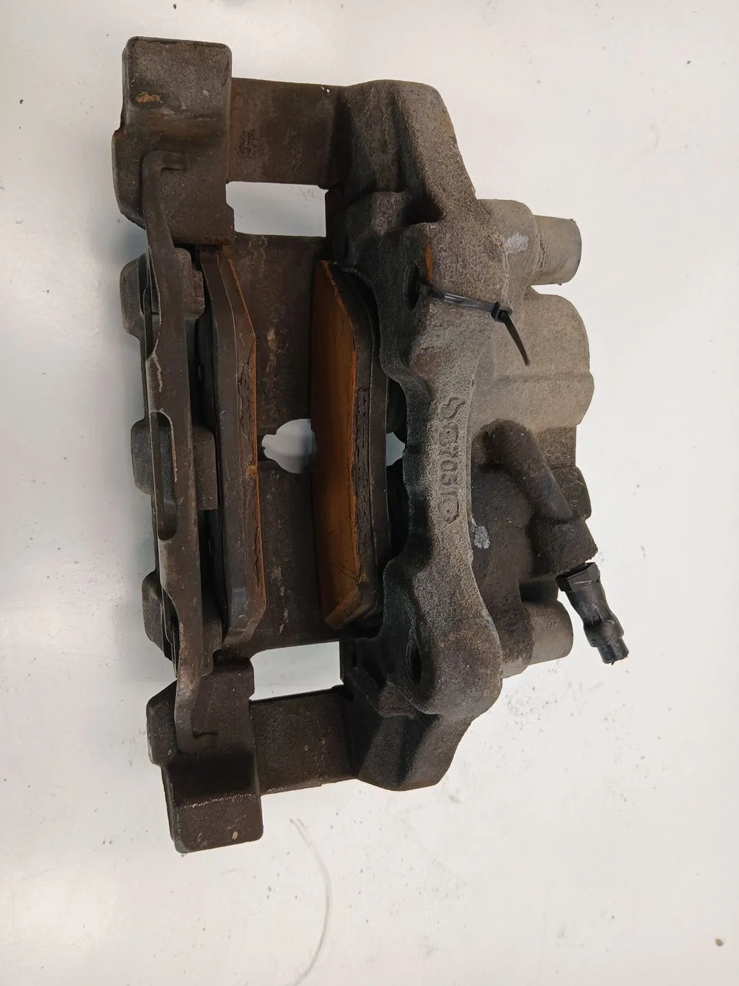 Pinza Freno Delantera Izquierda para Mercedes-Benz Clase M (W164)