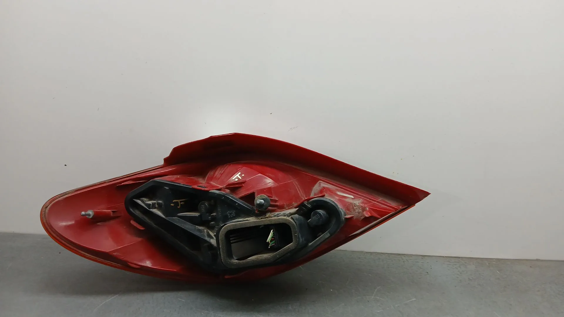 Piloto Trasero Derecho para Peugeot 207/207+ (Wa_, Wc_)