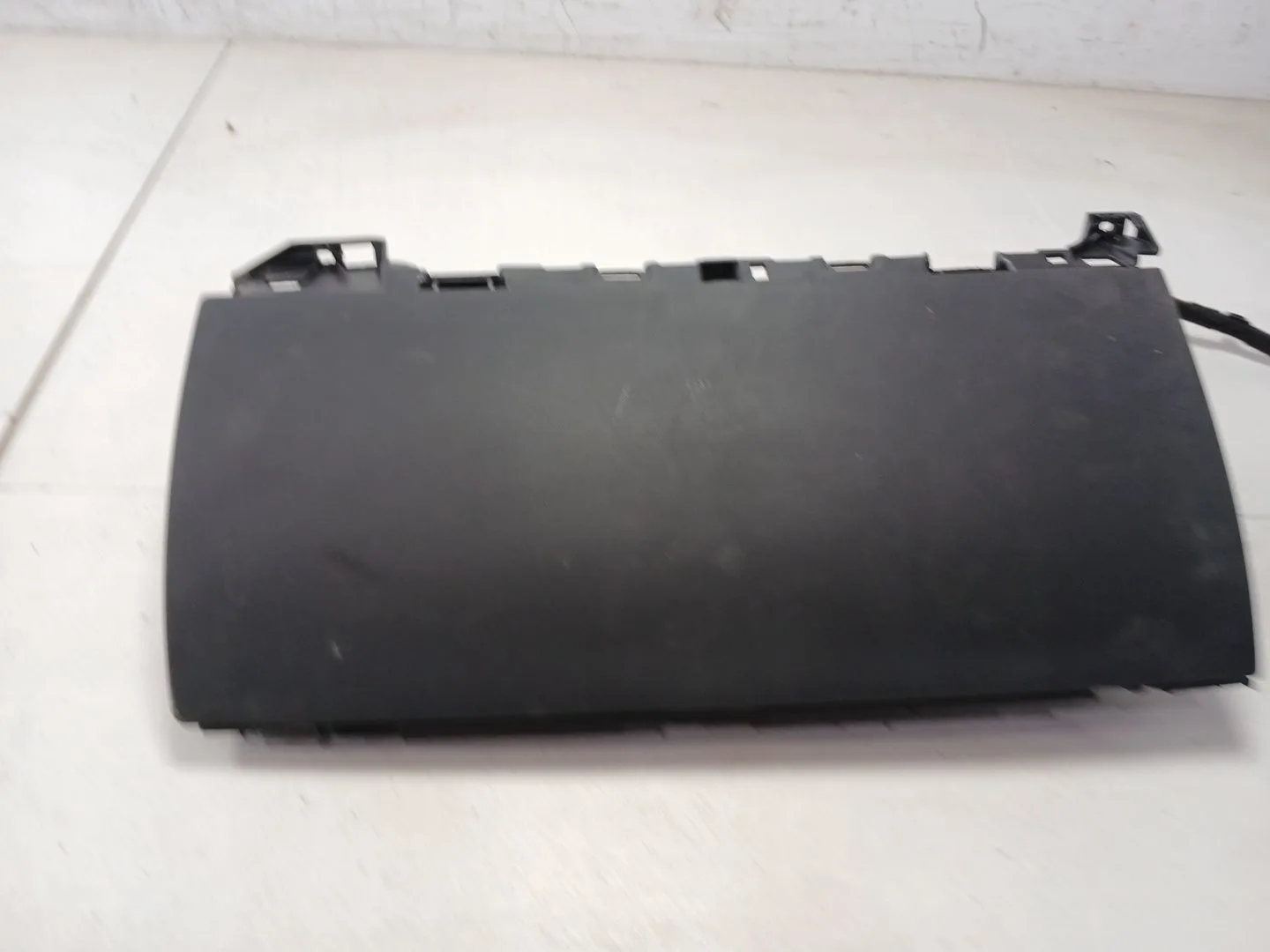 Guantera para Tesla Model 3