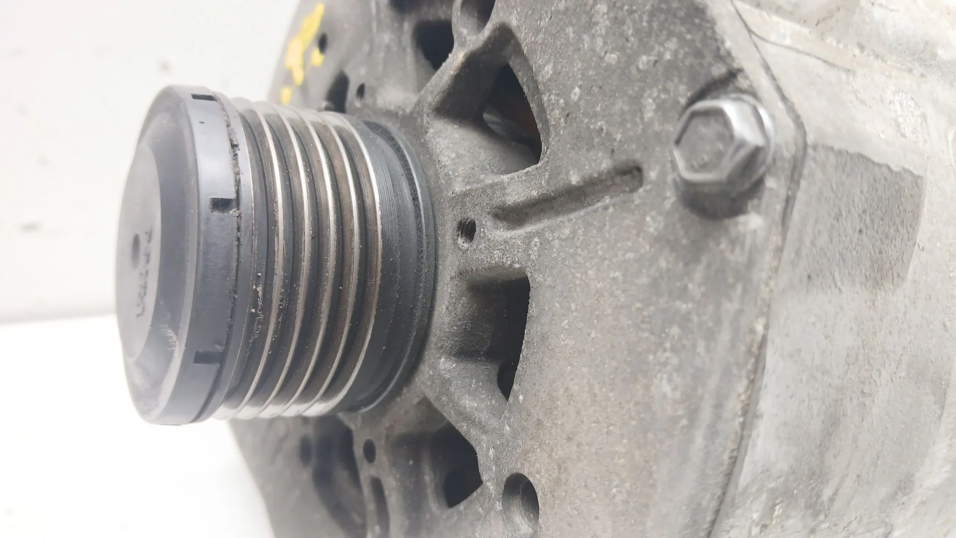 Alternador para Mercedes-Benz Vaneo (414)
