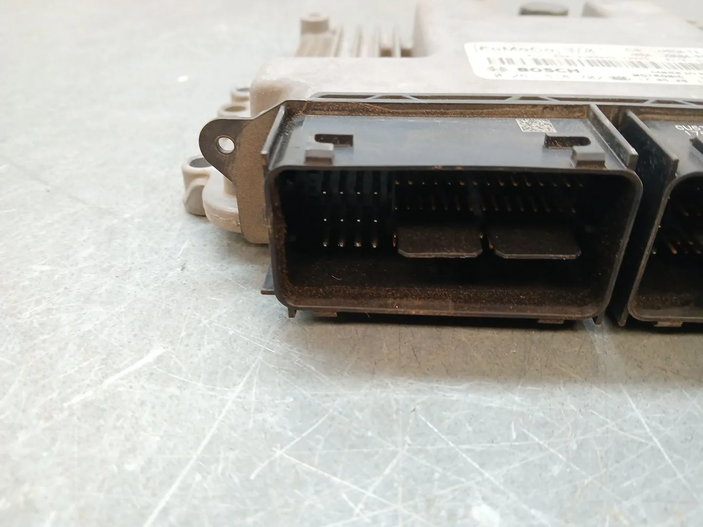 Centralita Motor Uce para Ford Fiesta Vii (Hj, Hf)