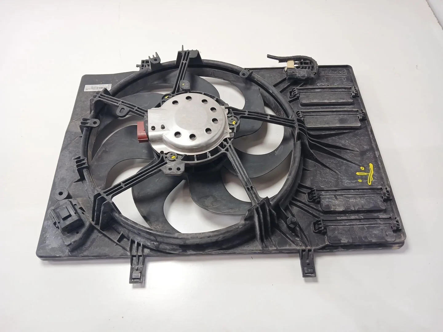 Electroventilador para Ford Fiesta Vii (Hj, Hf)