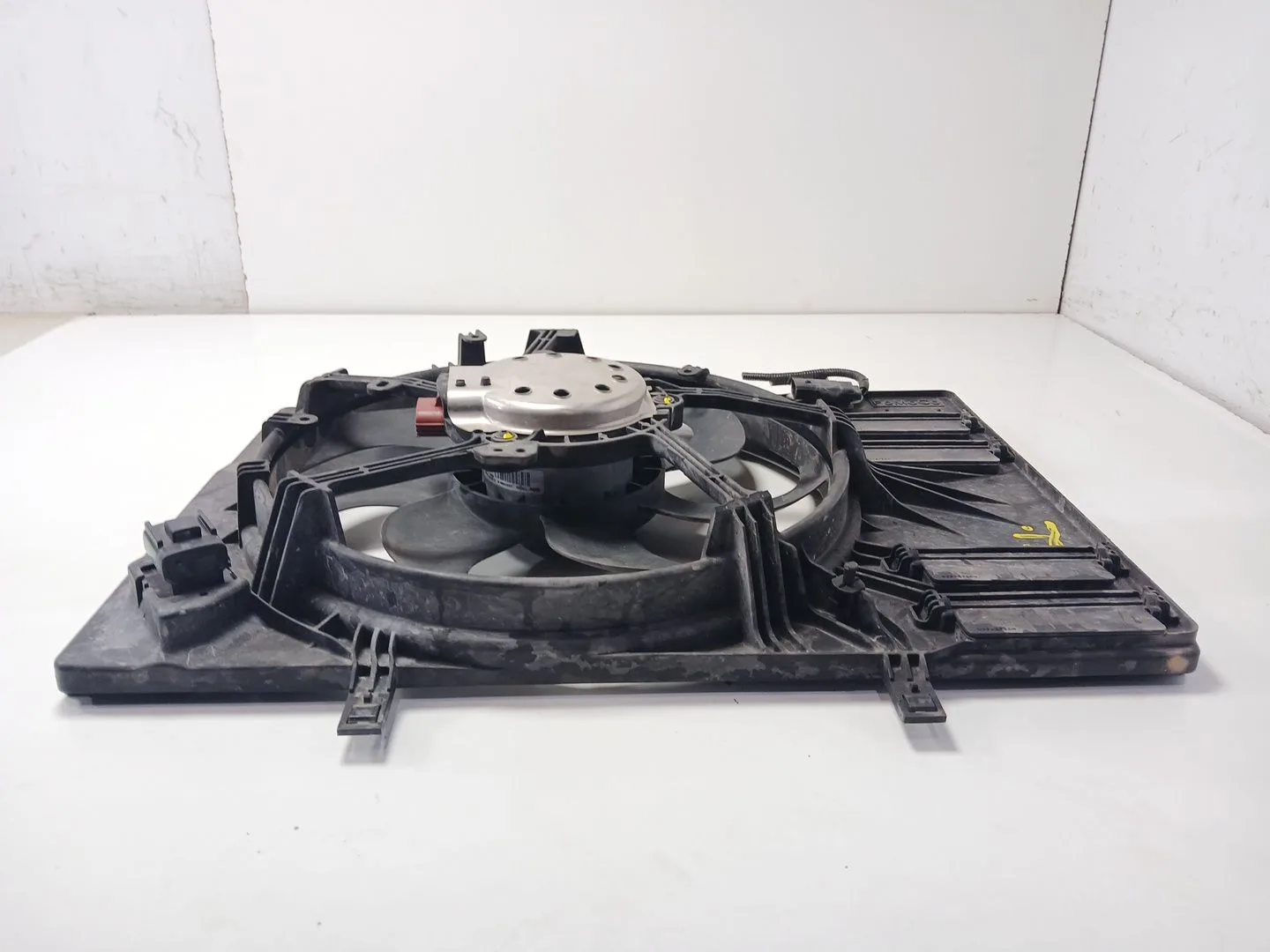 Electroventilador para Ford Fiesta Vii (Hj, Hf)
