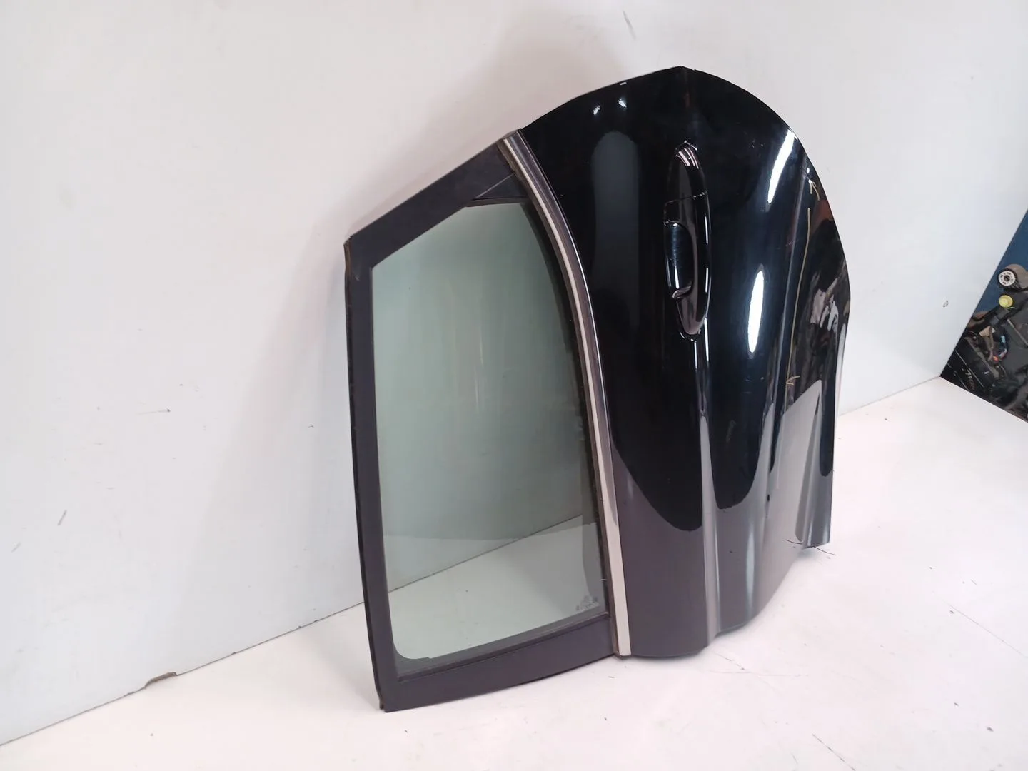 Puerta Trasera Izquierda para Ford Fiesta Vii (Hj, Hf)