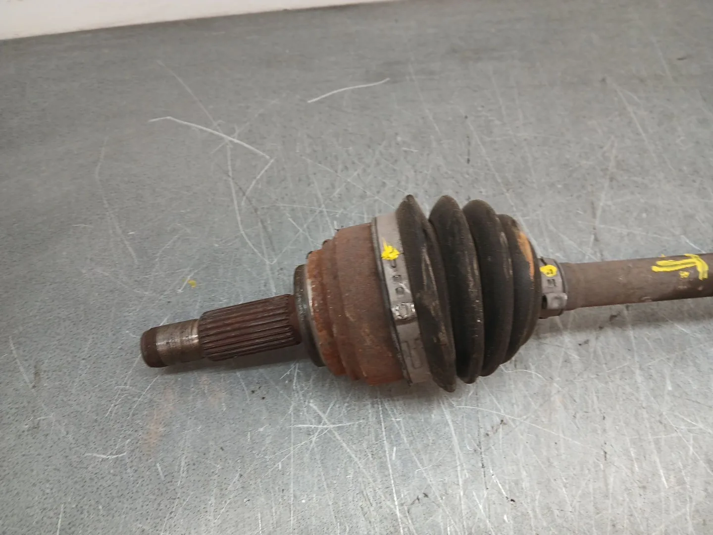 Transmision Delantera Derecha para Ford Fiesta Vii (Hj, Hf)