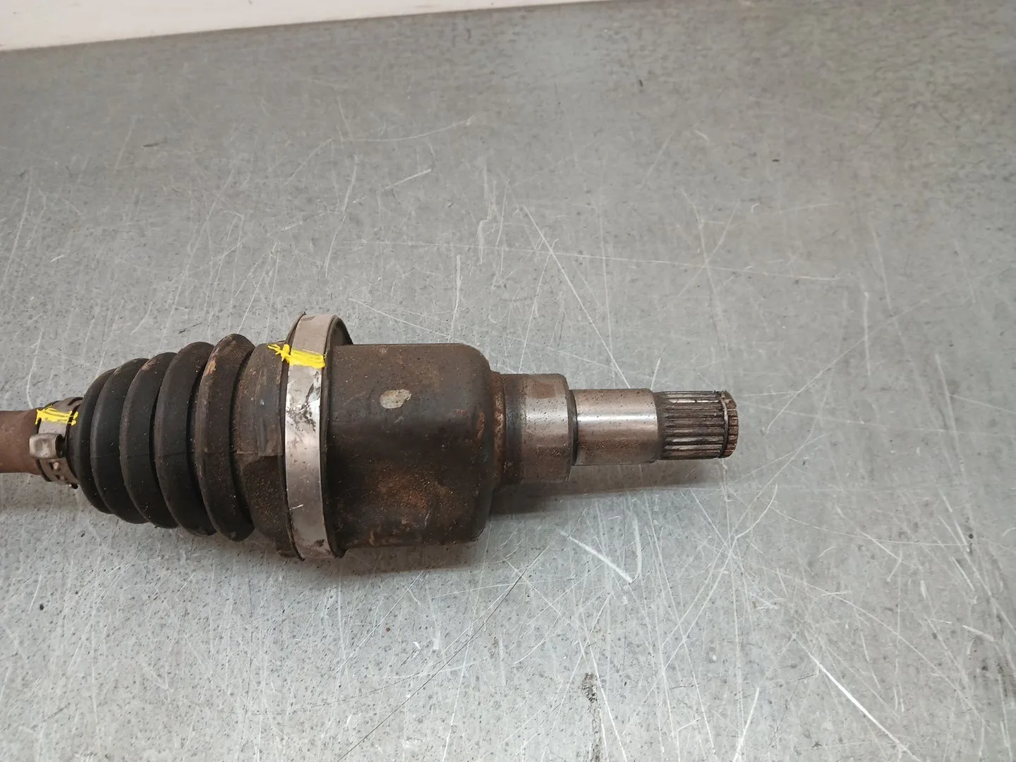 Transmision Delantera Derecha para Ford Fiesta Vii (Hj, Hf)