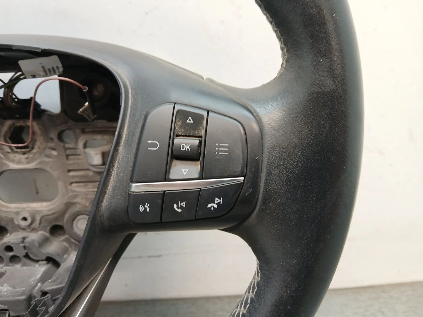 Volante para Ford Fiesta Vii (Hj, Hf)