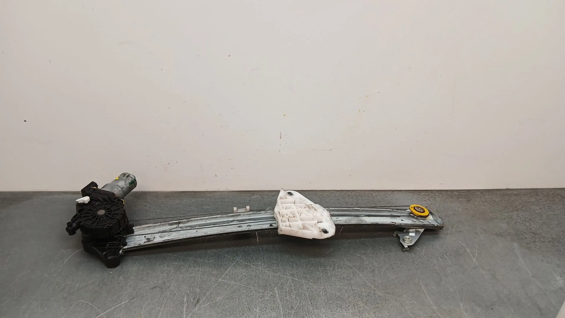Elevalunas Delantero Izquierdo para Honda Hr-V (Ru)