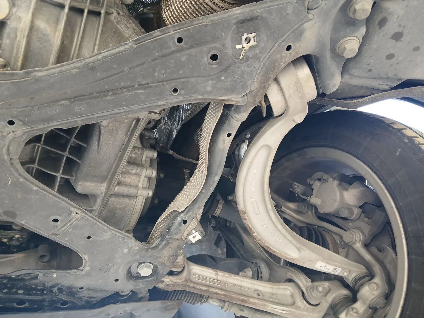 Puente Delantero para Audi A4 B9 (8W2, 8Wc)