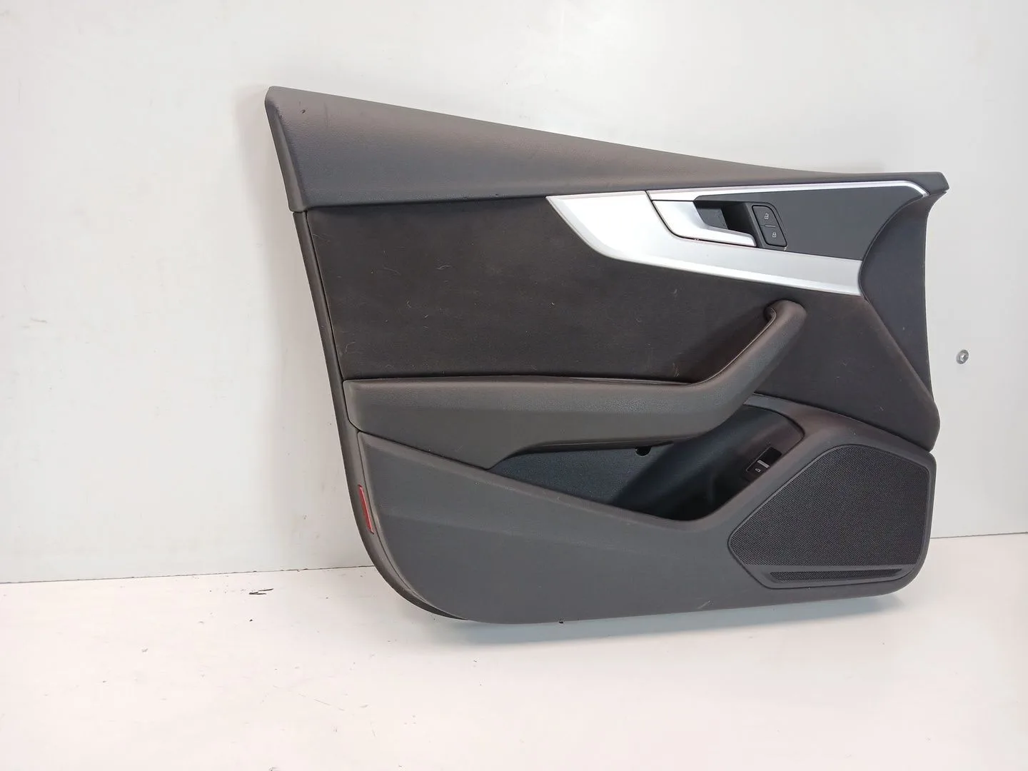 Guarnecido Puerta Delantera Izquierda para Audi A4 B9 (8W2, 8Wc)