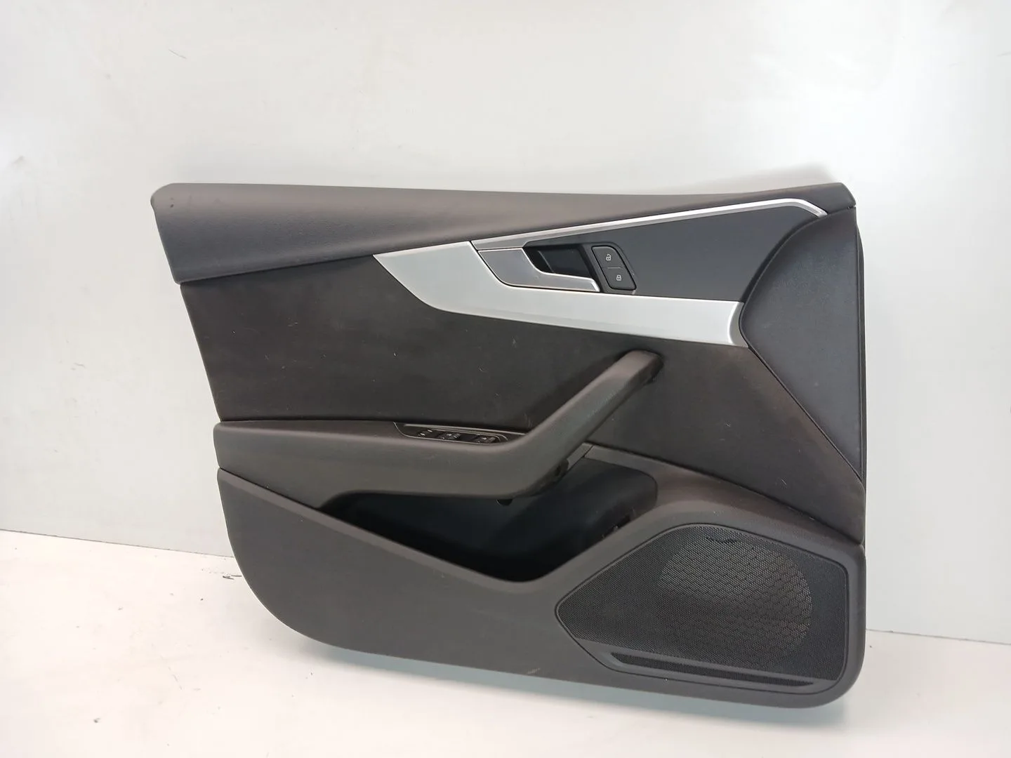 Guarnecido Puerta Delantera Izquierda para Audi A4 B9 (8W2, 8Wc)