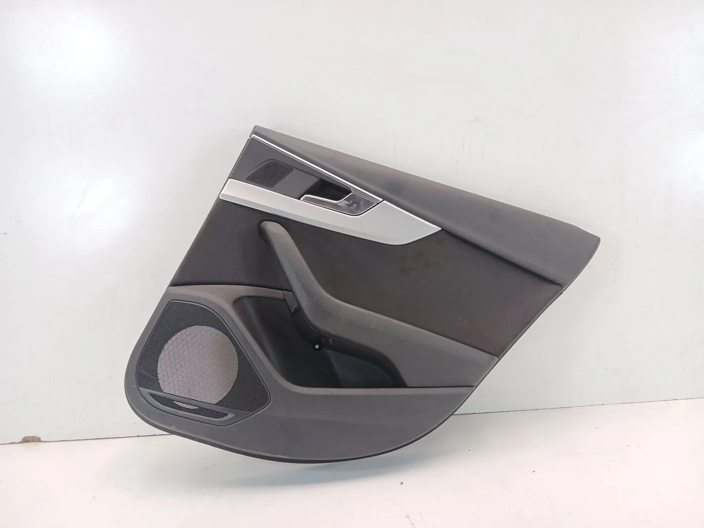 Guarnecido Puerta Trasera Derecha para Audi A4 B9 (8W2, 8Wc)