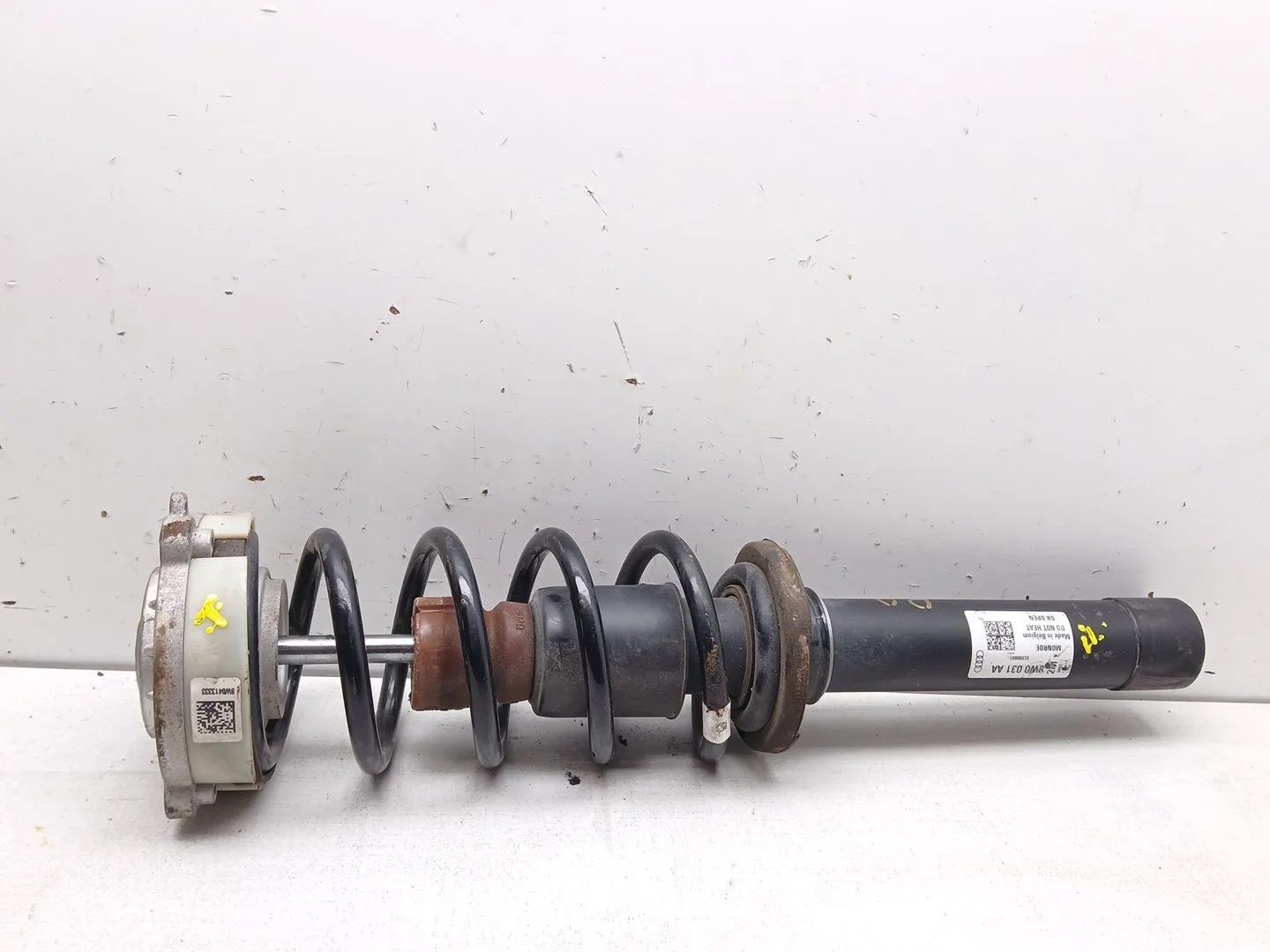 Amortiguador Delantero Derecho para Audi A4 B9 (8W2, 8Wc)