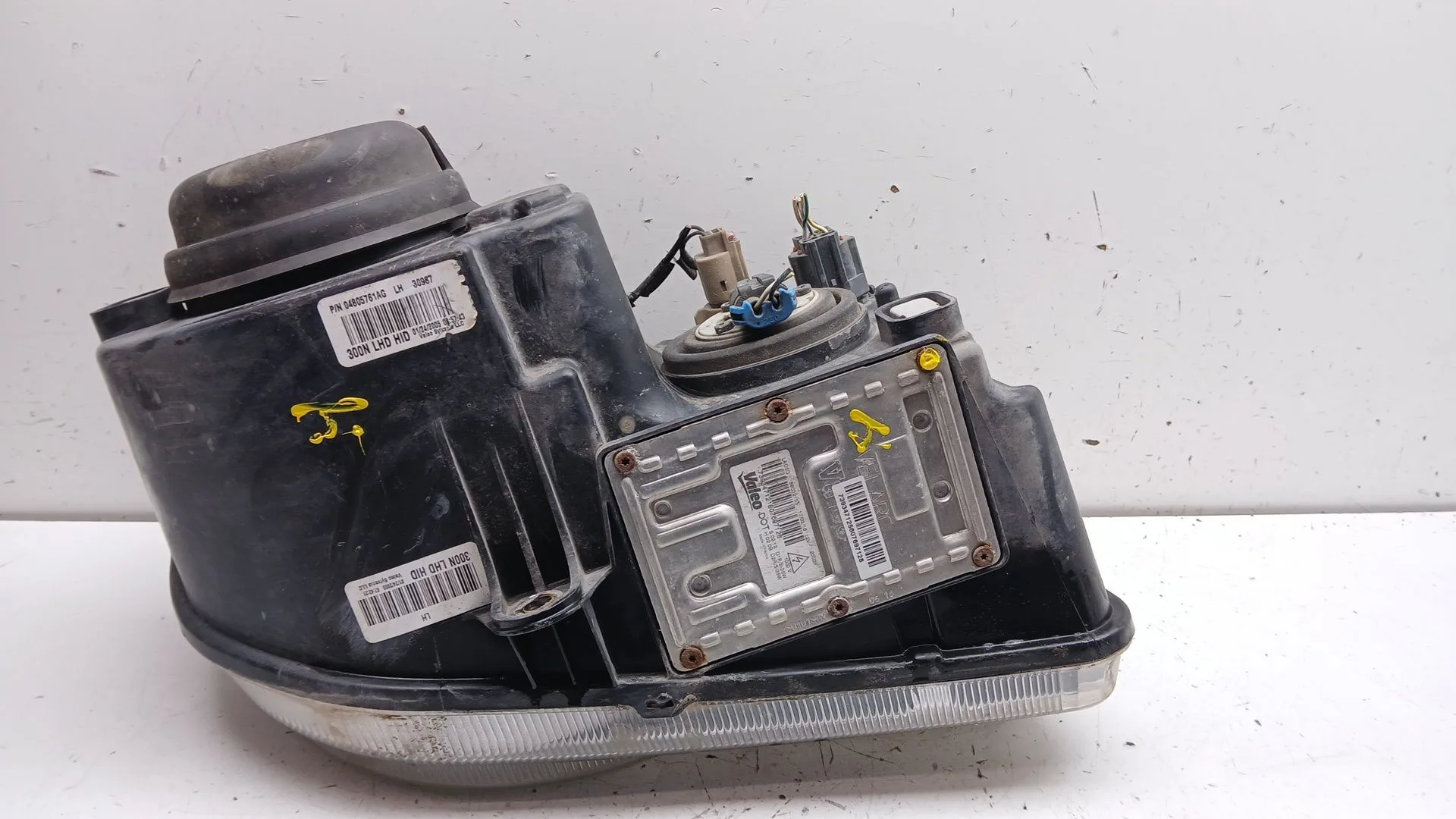 Faro Izquierdo para Chrysler 300C (Lx, Le)