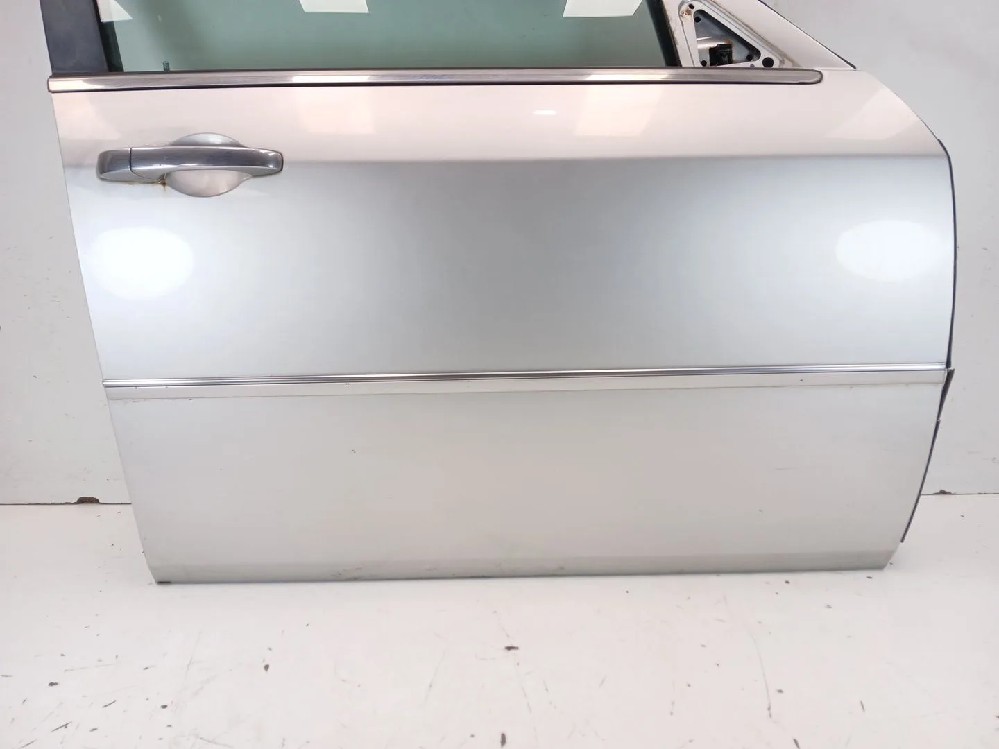 Puerta Delantera Derecha para Chrysler 300C (Lx, Le)