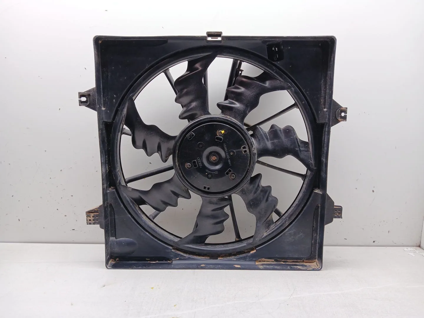 Electroventilador para Hyundai Tucson (Nx4E, Nx4A)