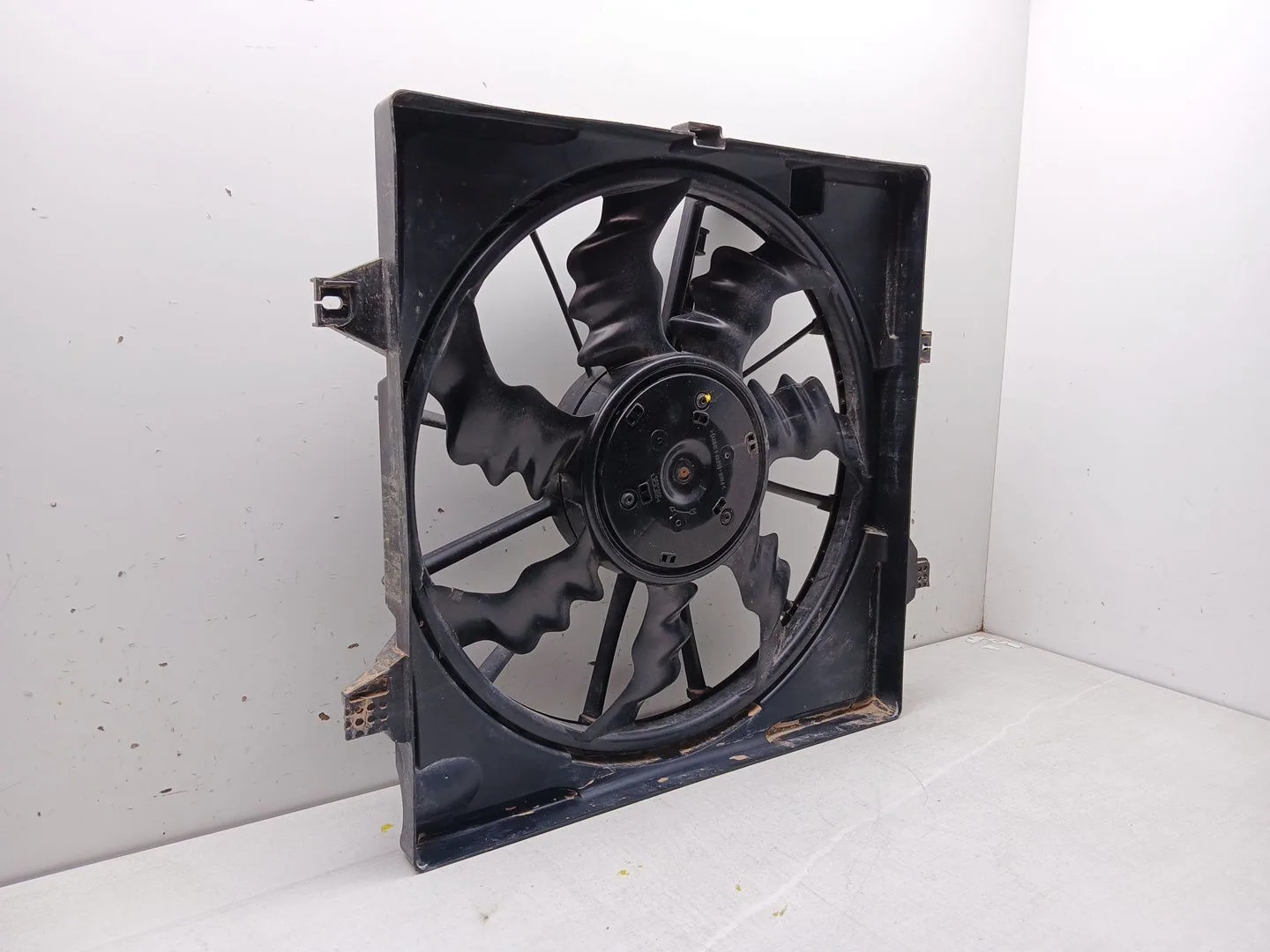 Electroventilador para Hyundai Tucson (Nx4E, Nx4A)