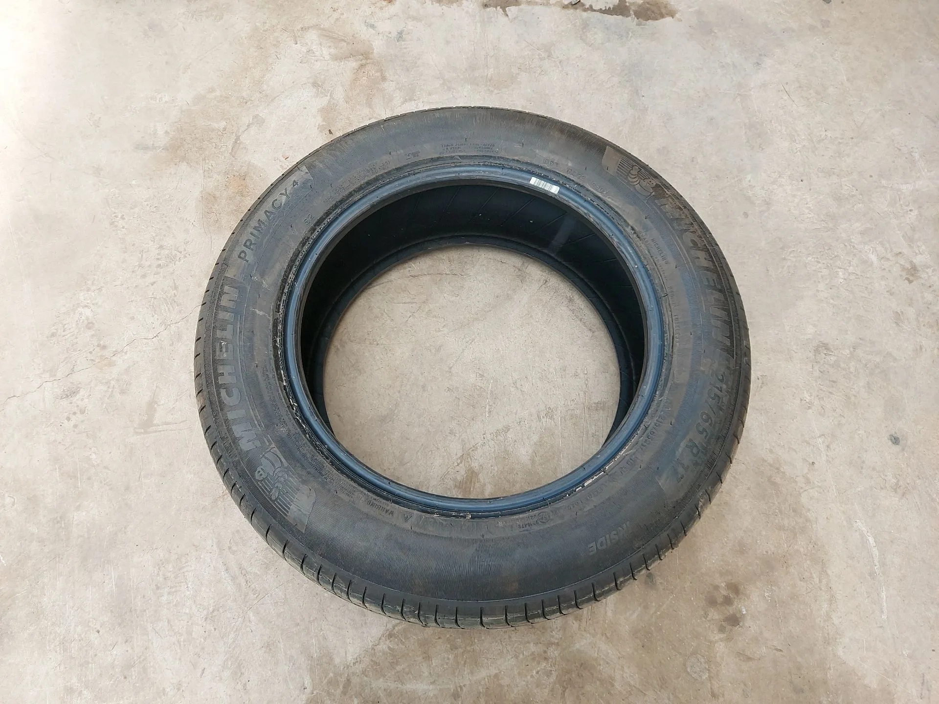 Neumatico para Hyundai Tucson (Nx4E, Nx4A)