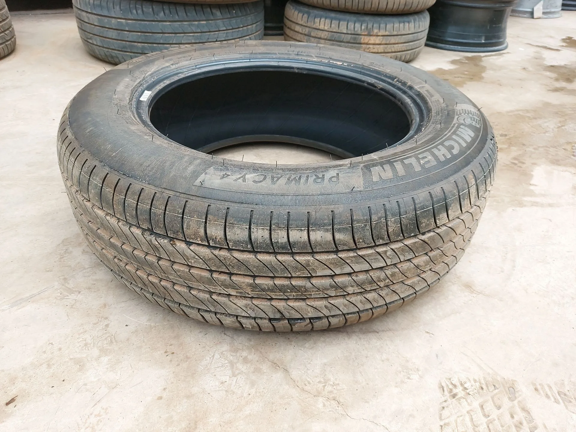 Neumatico para Hyundai Tucson (Nx4E, Nx4A)