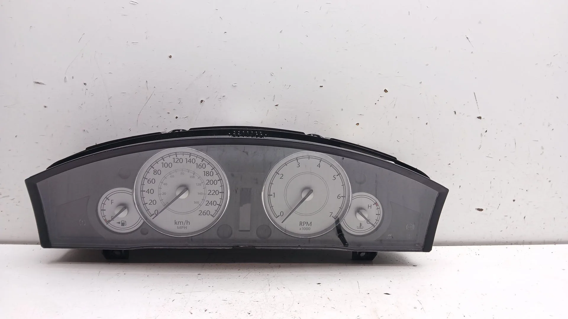 Cuadro Instrumentos para Chrysler 300C (Lx, Le)