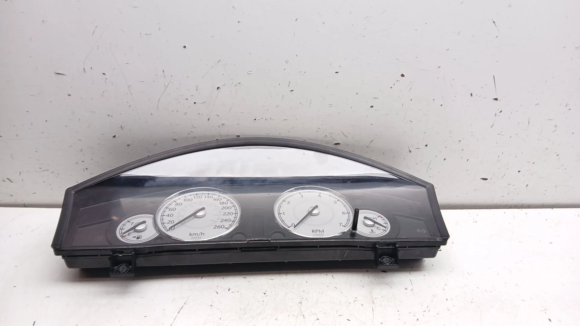 Cuadro Instrumentos para Chrysler 300C (Lx, Le)