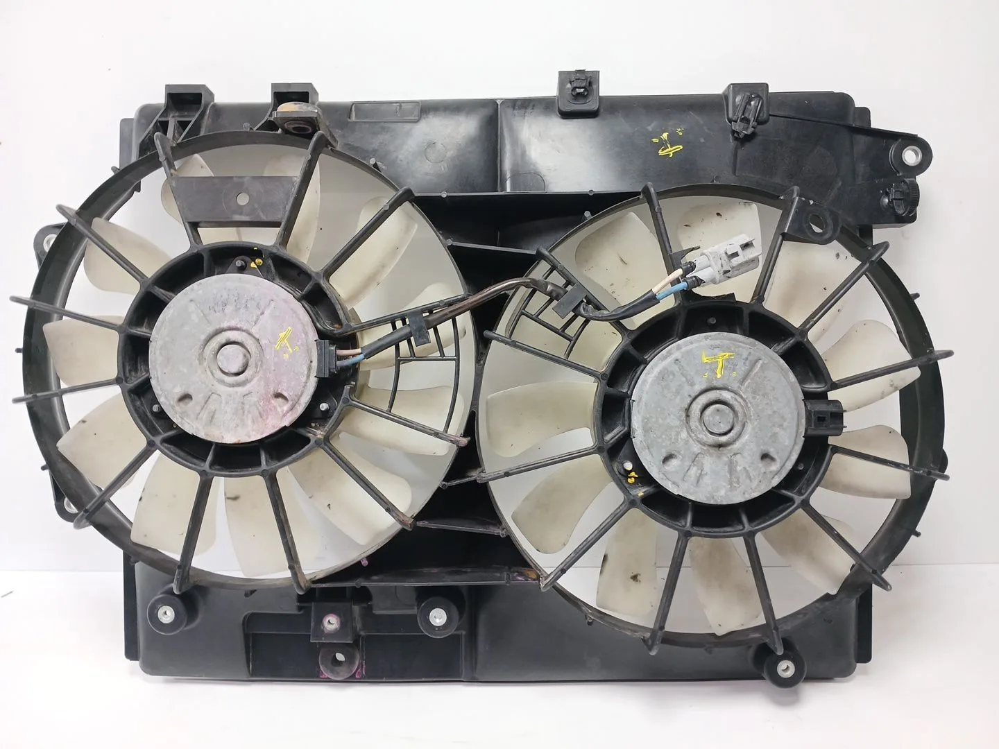 Electroventilador para Lexus Is Ii (_E2_)