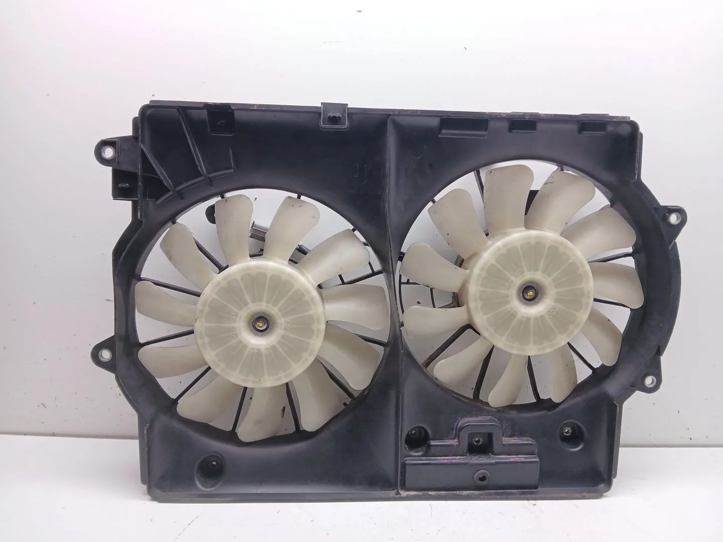 Electroventilador para Lexus Is Ii (_E2_)