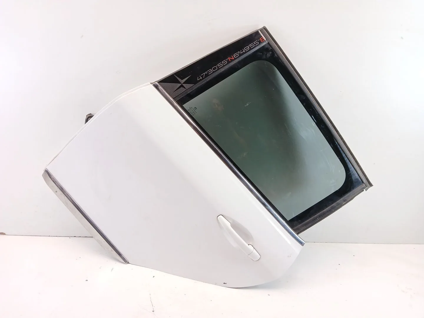 Puerta Trasera Izquierda para Peugeot 2008 I (Cu_)