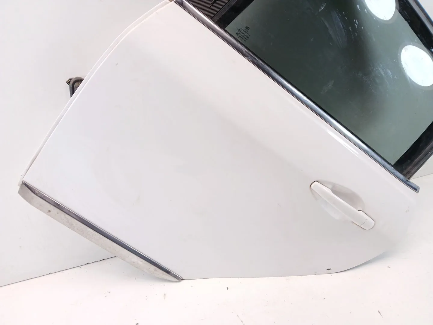 Puerta Trasera Izquierda para Peugeot 2008 I (Cu_)