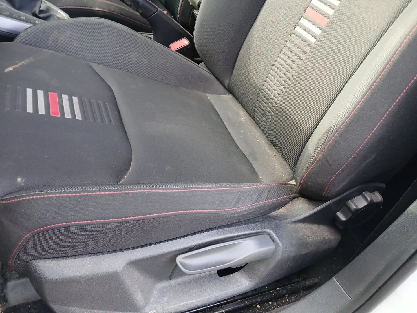 Juego Asientos Completo para Seat Arona (Kj7, Kjp)