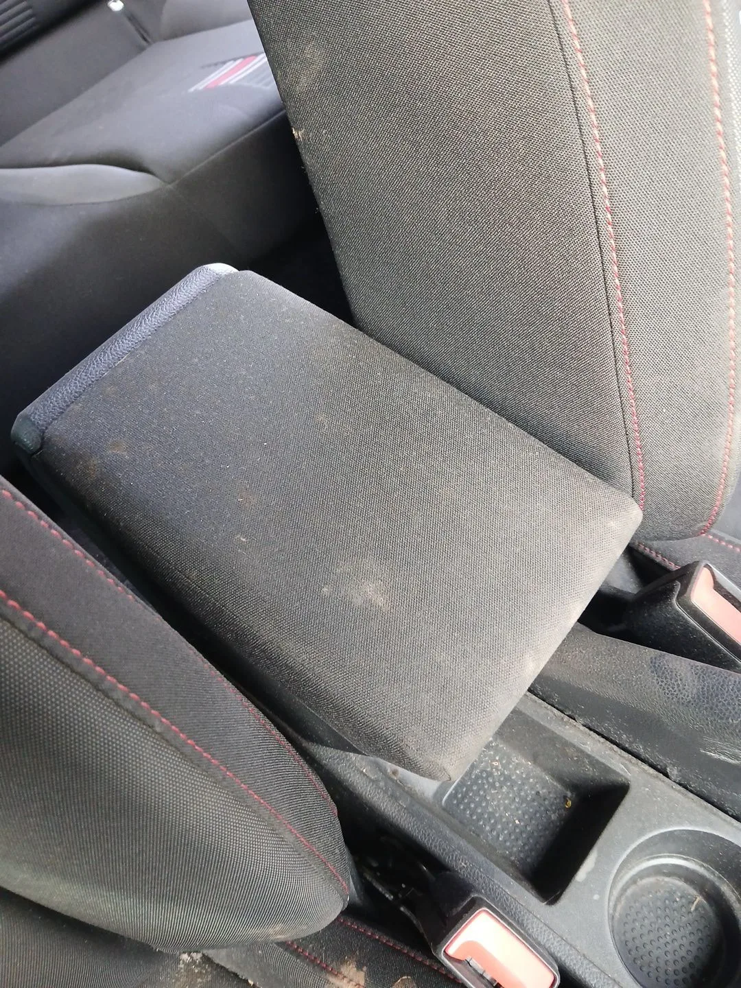 Apoyabrazos Central para Seat Arona (Kj7, Kjp)