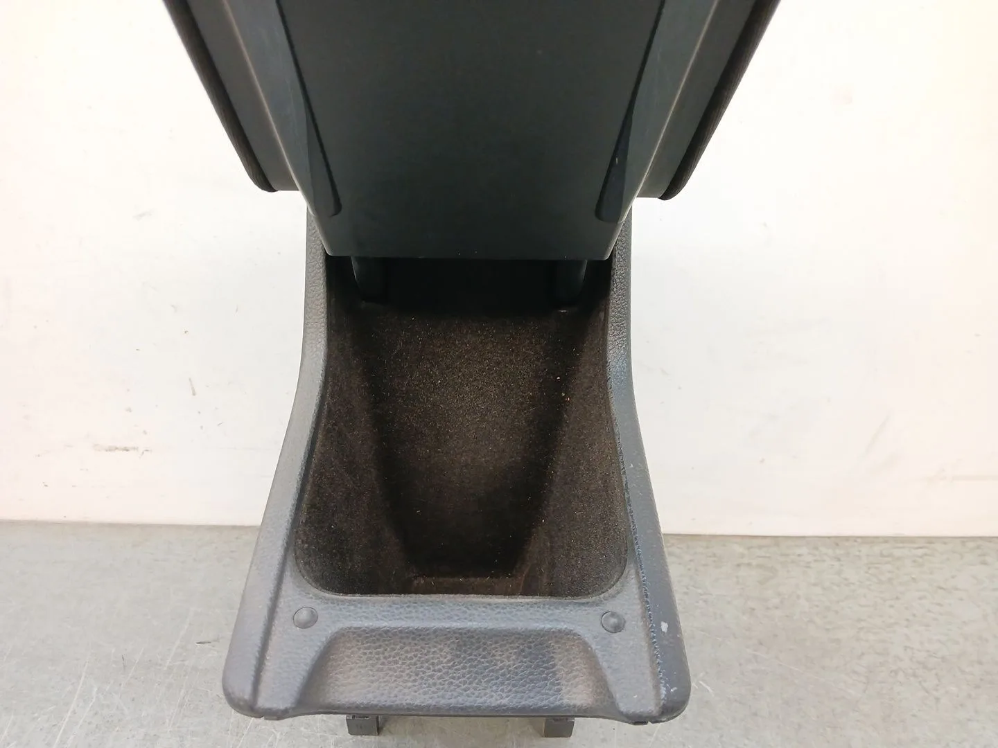 Apoyabrazos Central para Seat Arona (Kj7, Kjp)