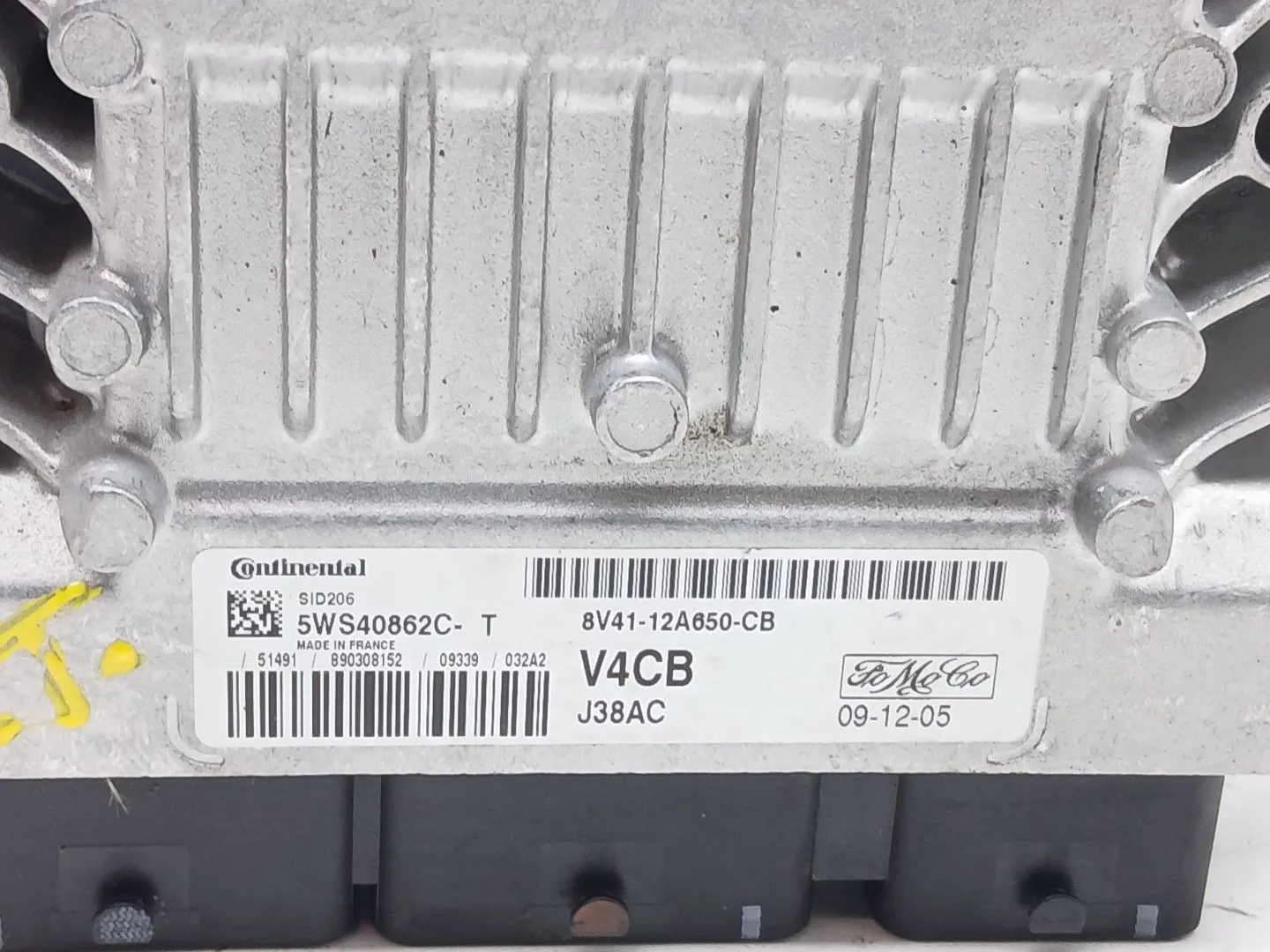 Centralita Motor Uce para Ford Kuga I