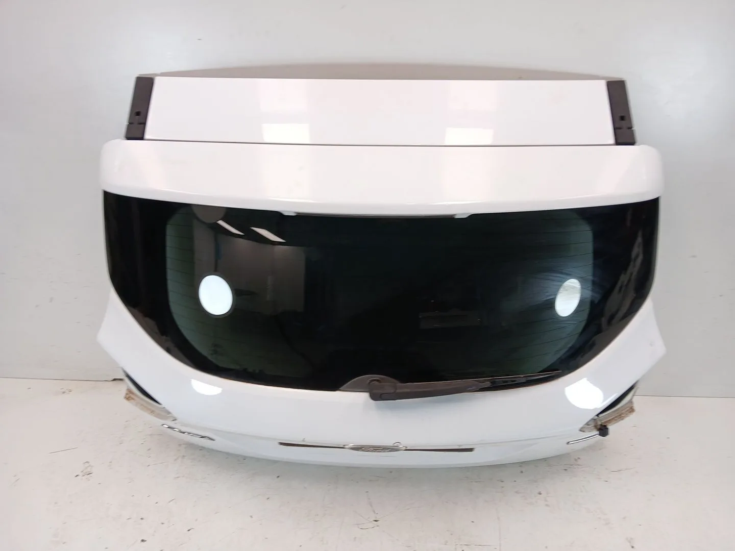 Porton Trasero para Ford Kuga I