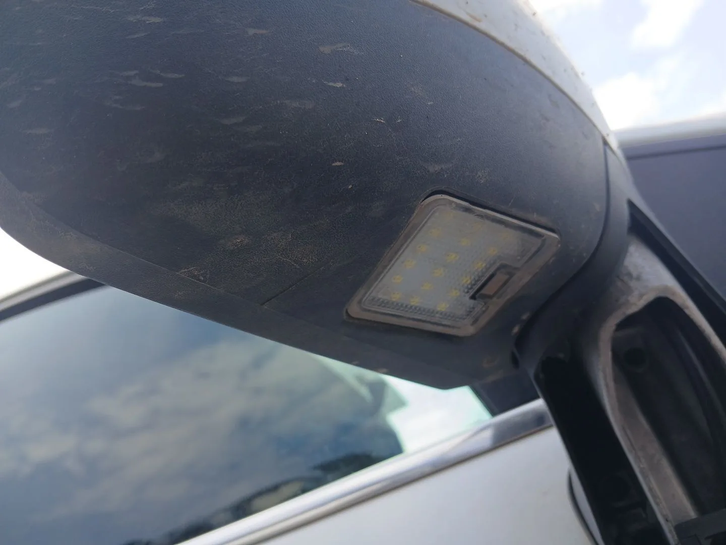 Retrovisor Derecho para Ford Kuga I
