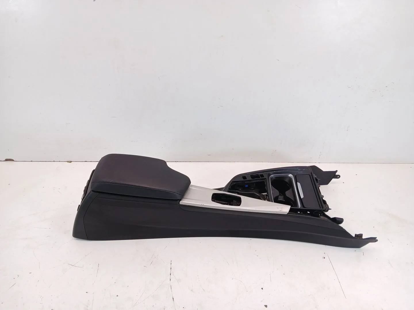 Apoyabrazos Central para Bmw 3 (F30, F80)