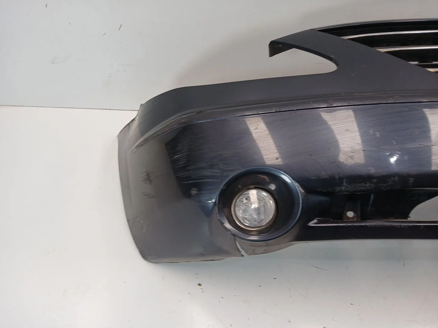 Paragolpes Delantero para Ssangyong Rodius I