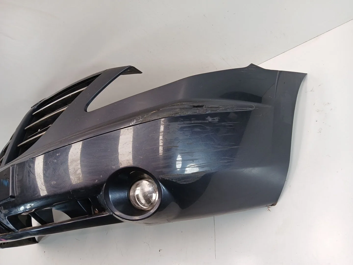Paragolpes Delantero para Ssangyong Rodius I