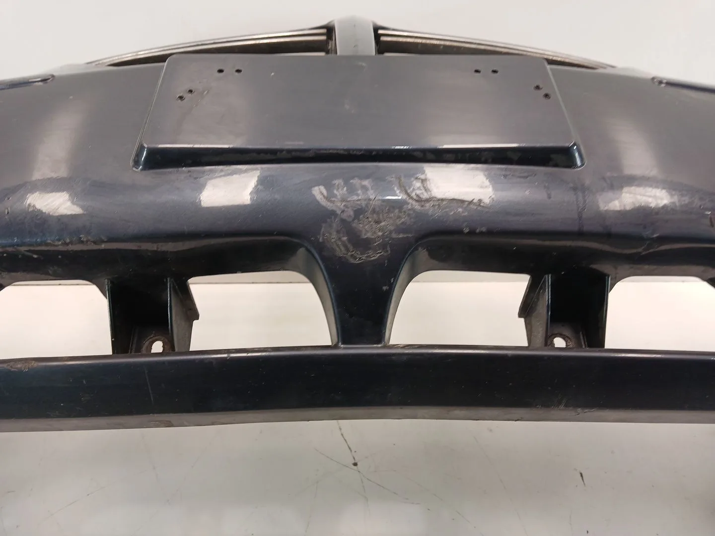 Paragolpes Delantero para Ssangyong Rodius I