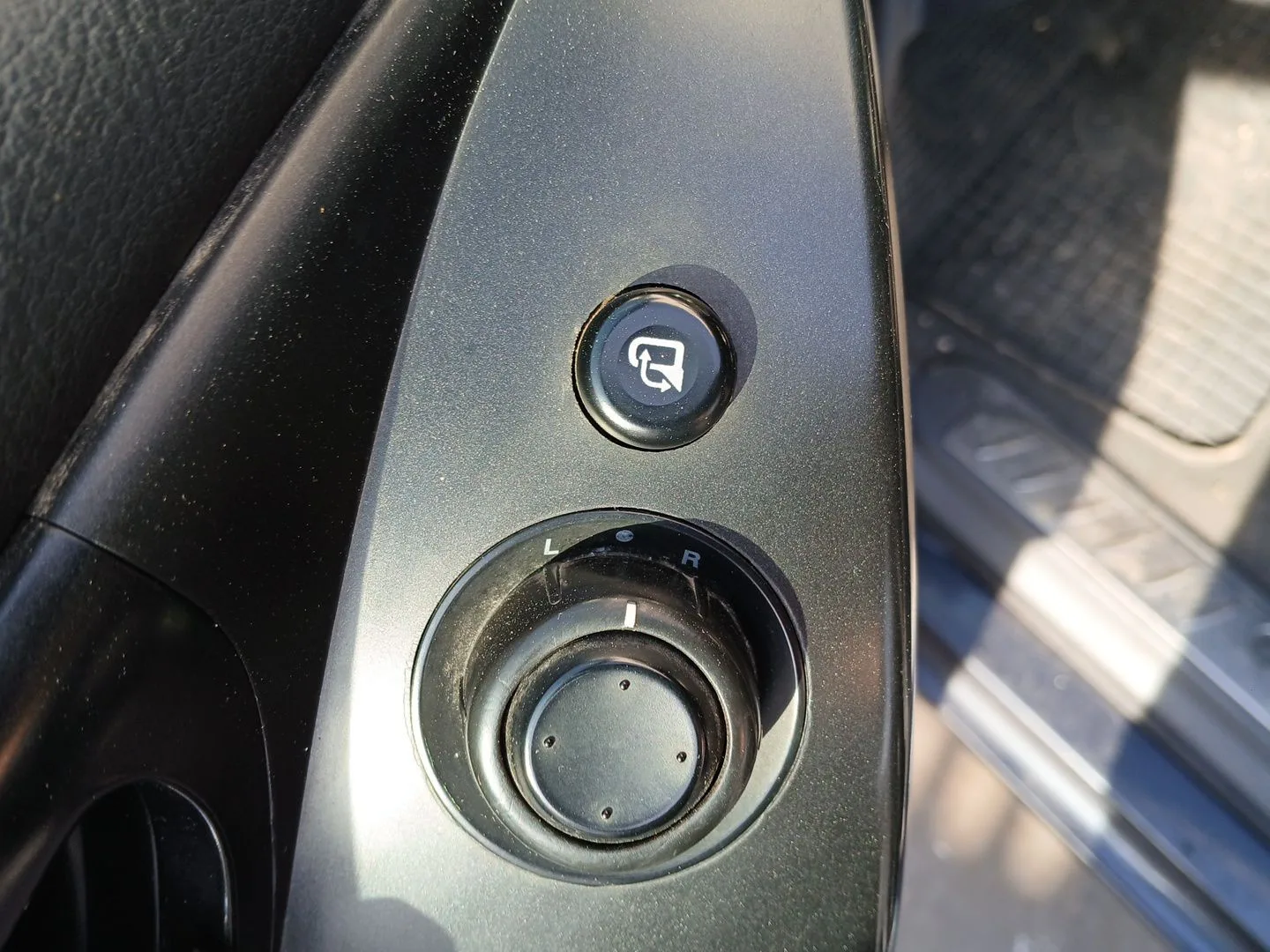 Retrovisor Izquierdo para Ssangyong Rodius I