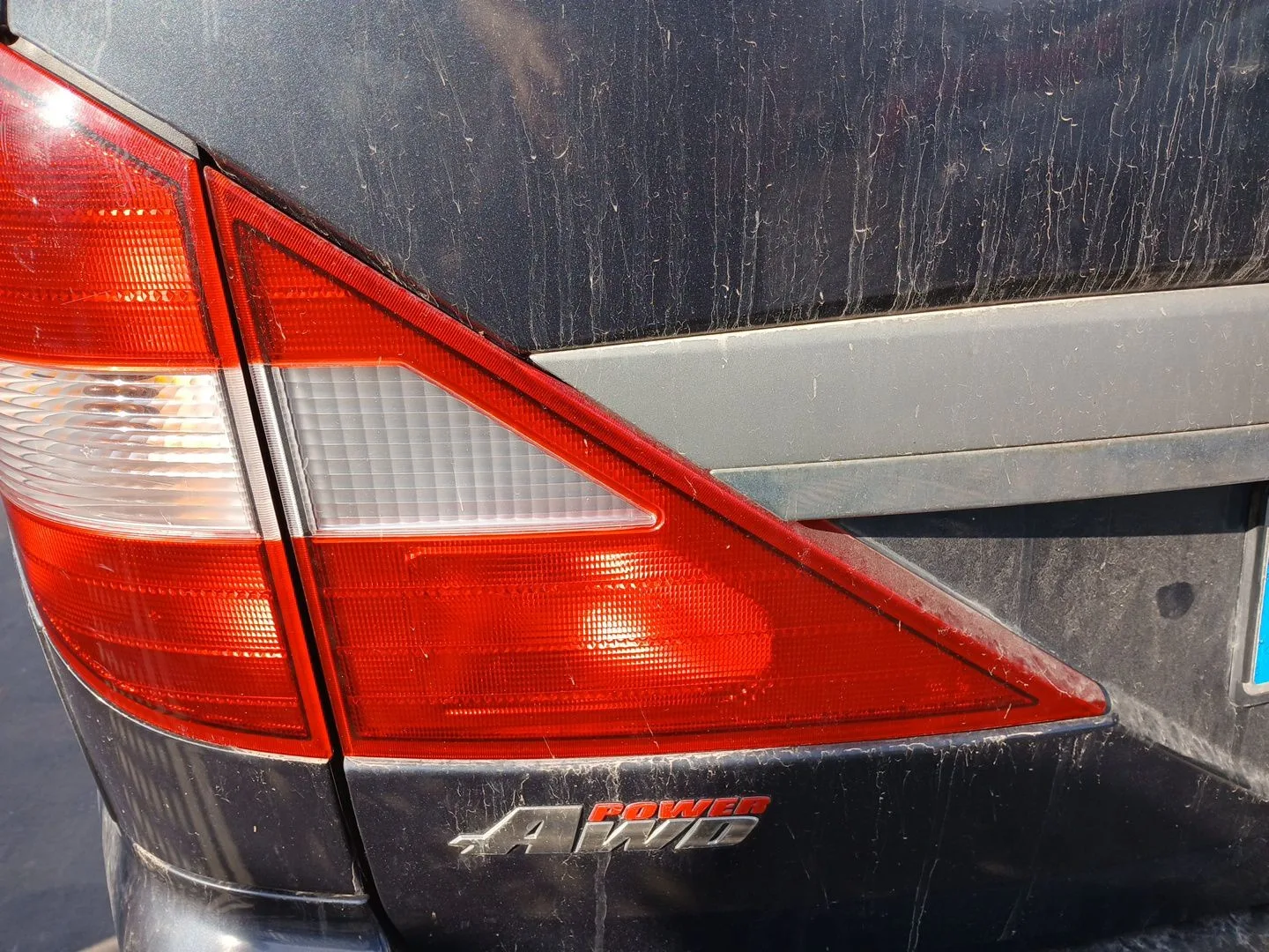 Piloto Trasero Izquierdo Interior para Ssangyong Rodius I