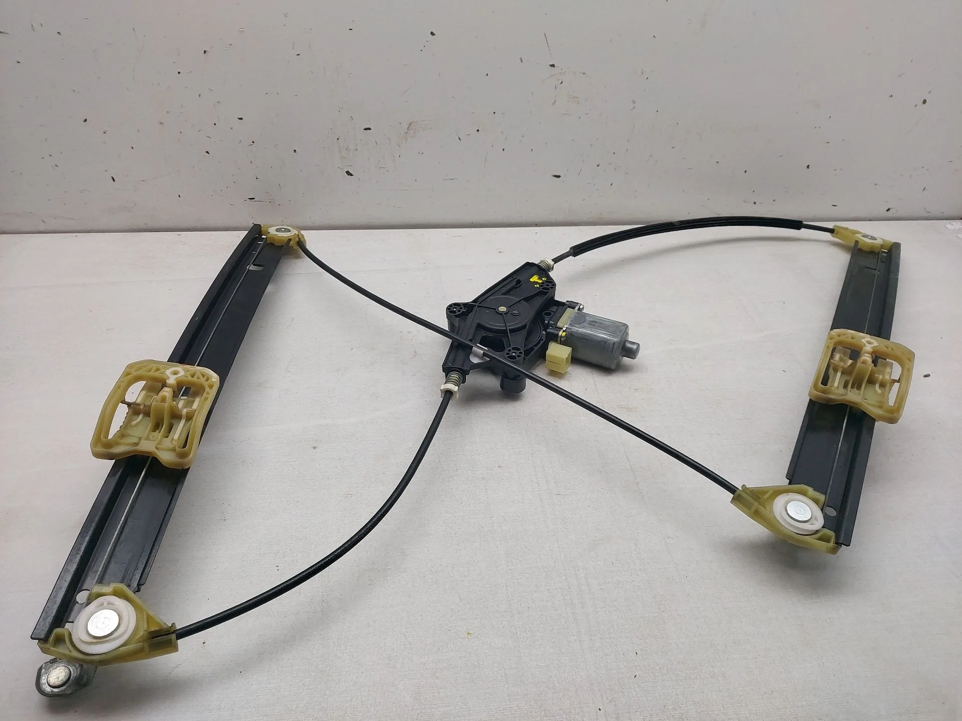 Elevalunas Delantero Izquierdo para Audi A4 B9 (8W2, 8Wc)