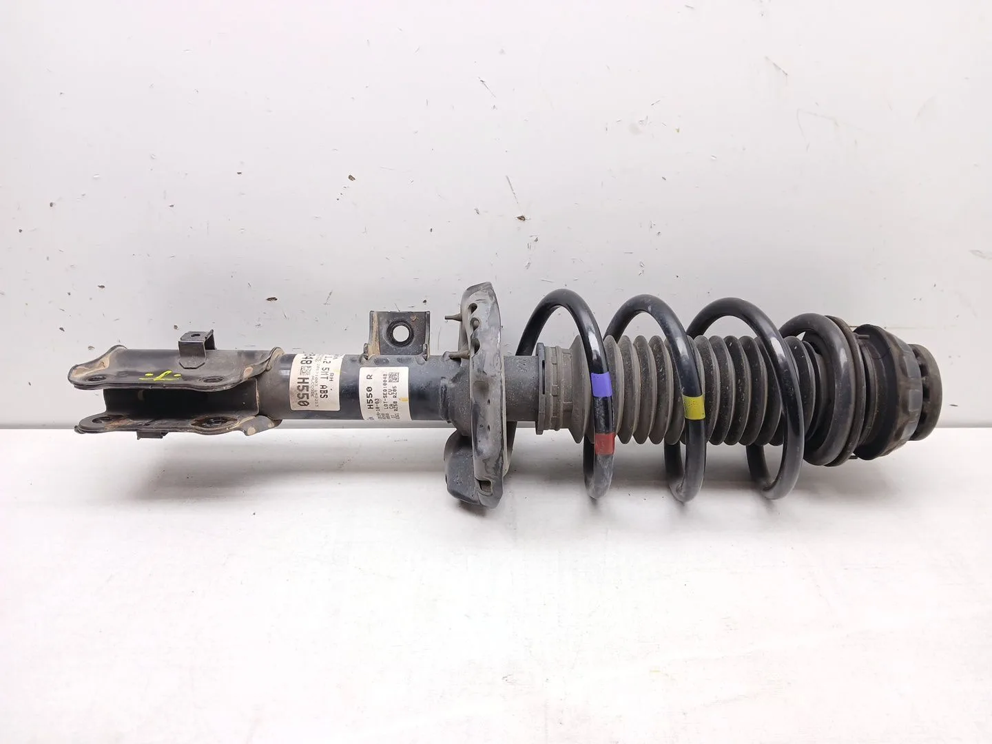Amortiguador Delantero Derecho para Kia Stonic (Yb)