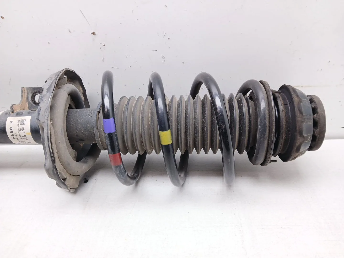 Amortiguador Delantero Derecho para Kia Stonic (Yb)