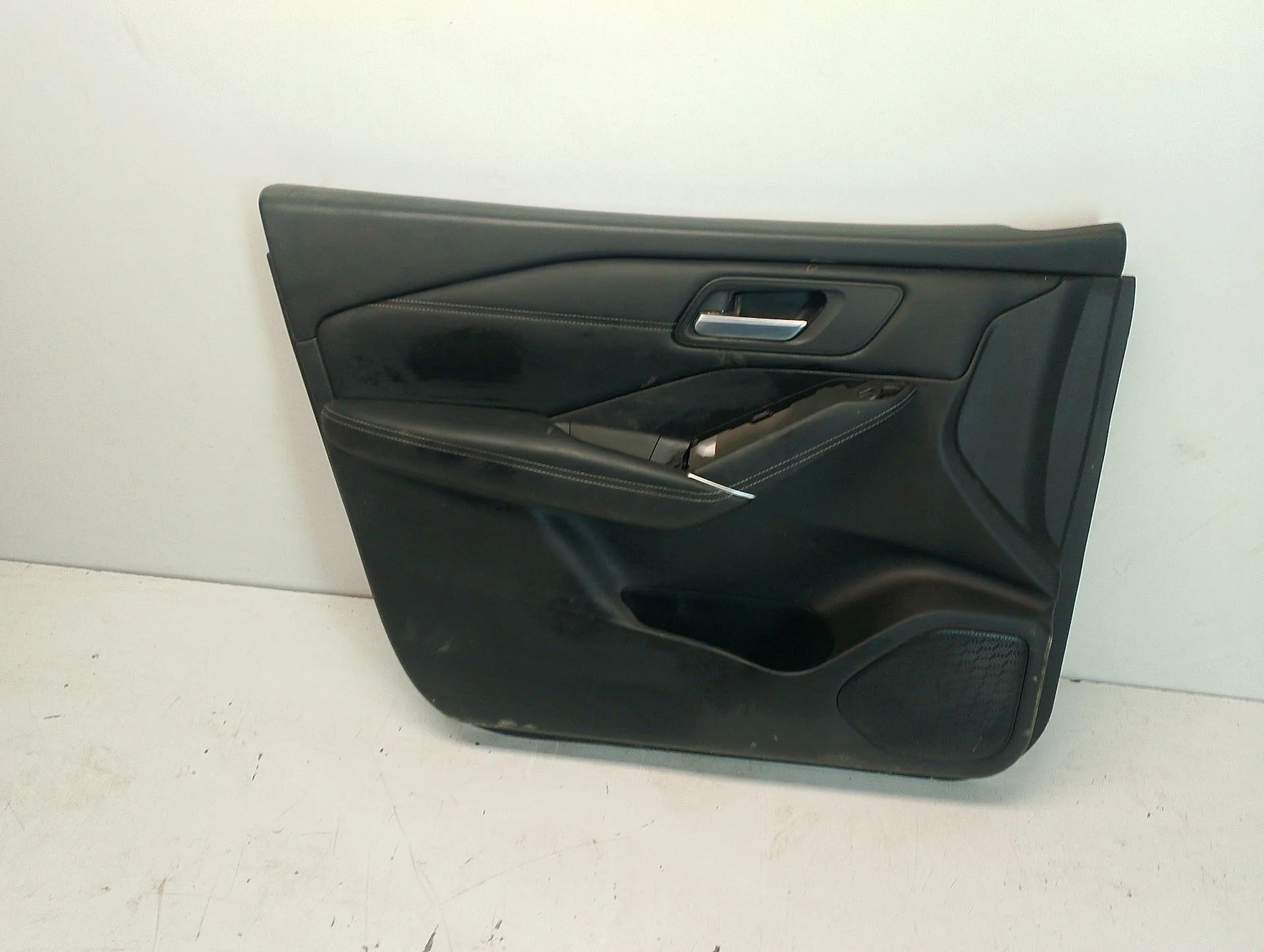 Guarnecido Puerta Delantera Izquierda para Nissan Qashqai Iii (J12)