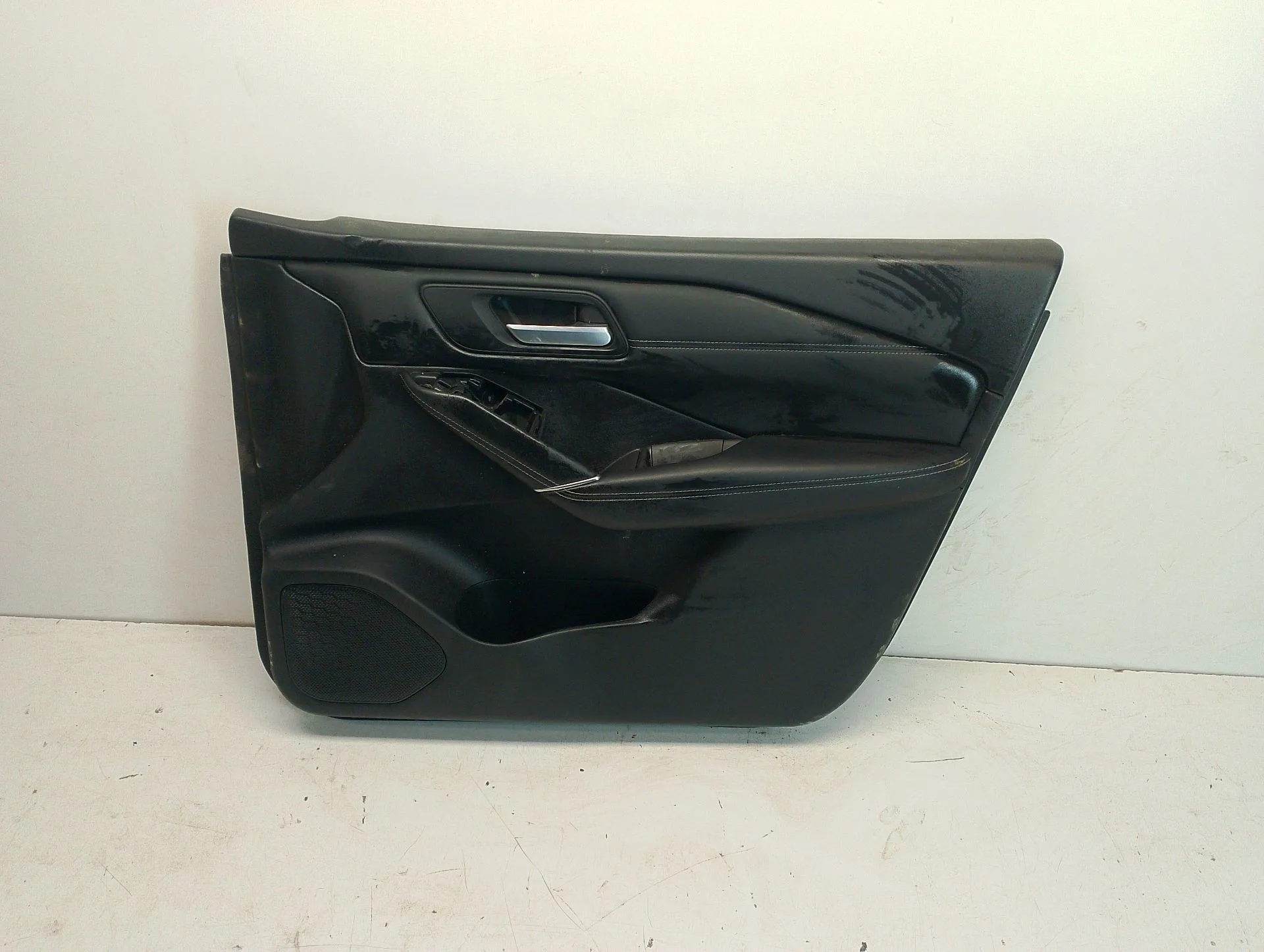 Guarnecido Puerta Delantera Derecha para Nissan Qashqai Iii (J12)