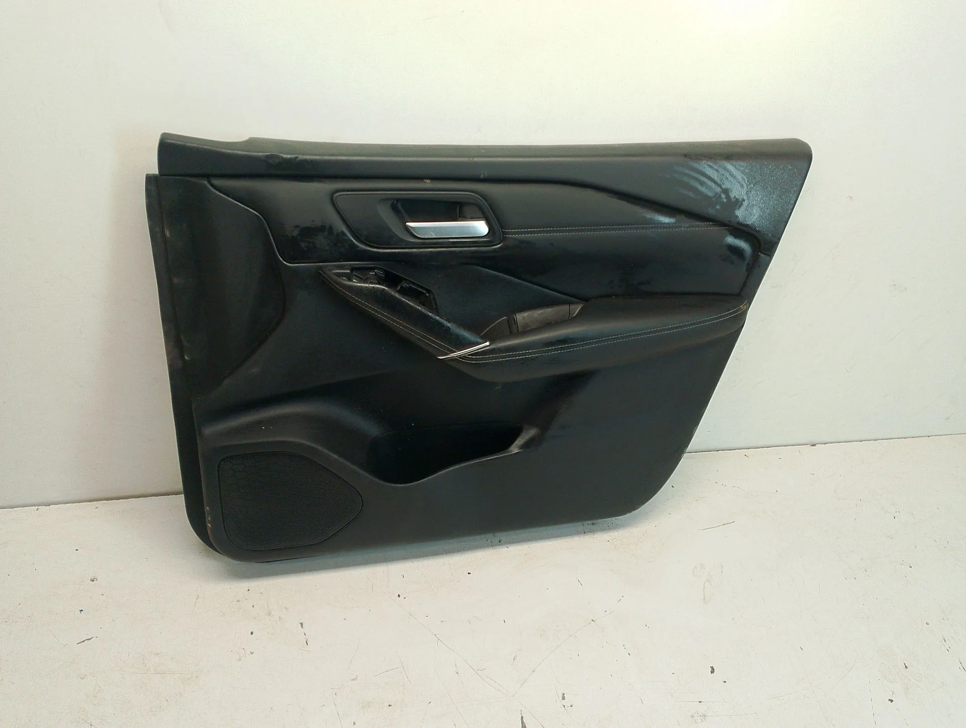 Guarnecido Puerta Delantera Derecha para Nissan Qashqai Iii (J12)