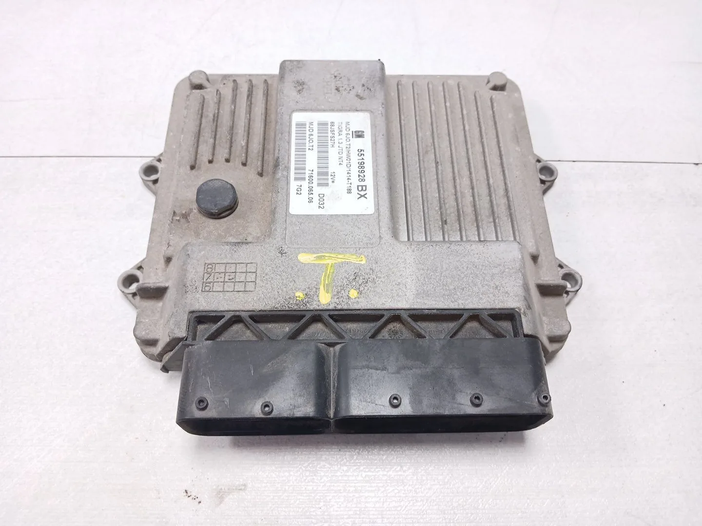 Centralita Motor Uce para Opel Tigra Twin Top