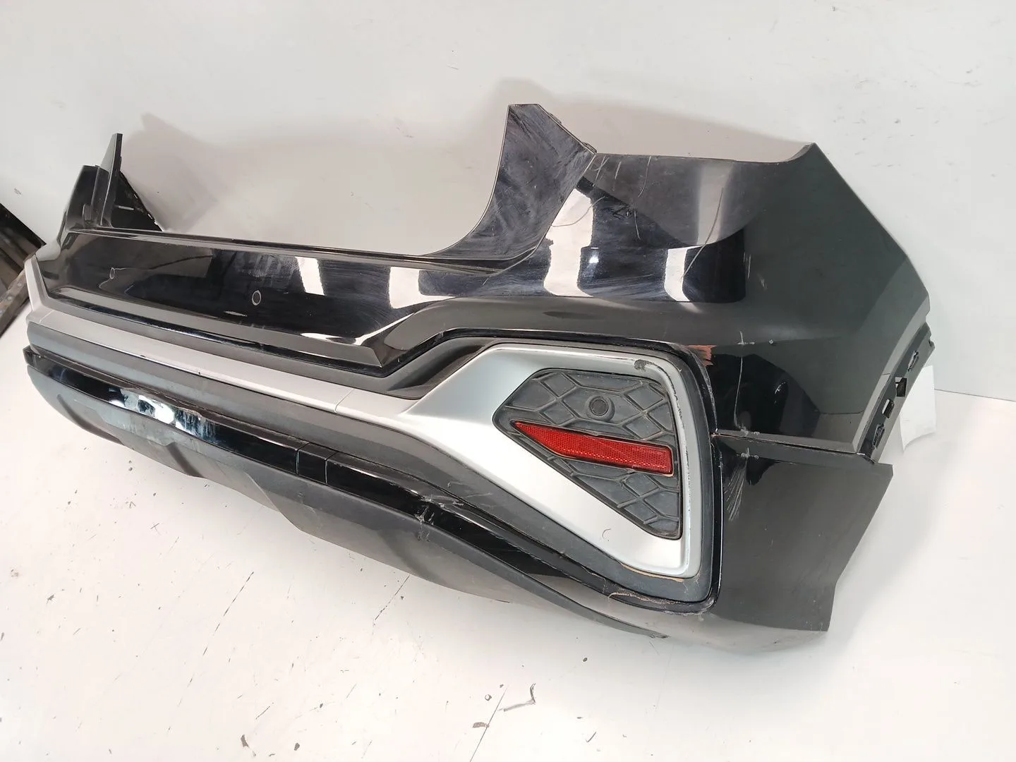 Paragolpes Trasero para Audi Q2 (Gab, Gag)